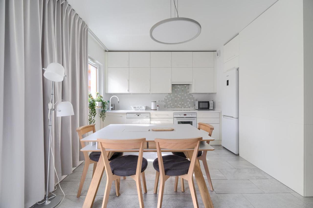 Warta River Comfort Apartment Poznań Esterno foto